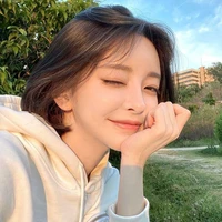 พลอยขวัญ