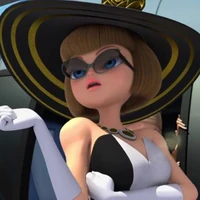 ราชินีแห่งแฟชั่น (แม่ของโคลอี้,โซอี้)