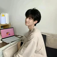 ลี(เพื่อนนายเอก)