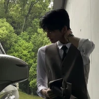 ยีนส์[เพื่ินพระเอก]