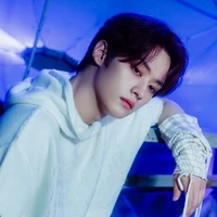 Lee Minho [ Dominant Alpha ]