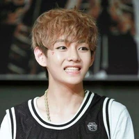 Taehyung(15yrs) {DO}