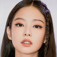 Jennie (Mom Suga)