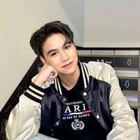 บี<เพื่อนนายเอก>