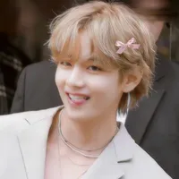 kim taehyung *SO*