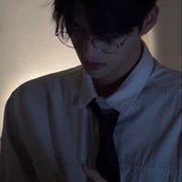 นาธาร - พระเอก