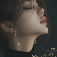 AUTHOR 🤧🤧
