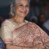 Kavsalya / Fl grandma