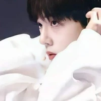 จ้านจ้าน[นายเอก😝🐇]