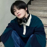 Jeongin - Hermano de Hyunjin - Omega