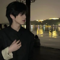 กฤษณ์(บอดี้การ์ด พอ)