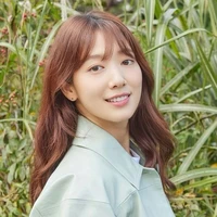 Park Shin Hye ( Jungkook