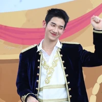 รักษา.