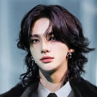 Hwang Hyunjin