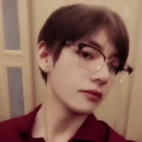 𝒜𝓊𝓉𝒽ℴ𝓇 𝓋𝒾𝓃𝓃