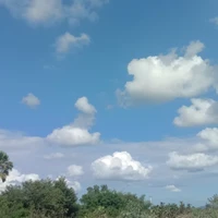 พลอย