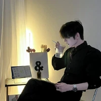 อิเลียส/พระเอก