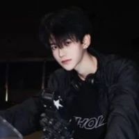 ชวิศ(เพื่อนซันไชน์)