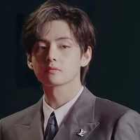 Kim Taehyung/Inteligent