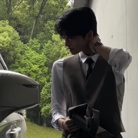 ต้น พี่เลี้ยงน.อ