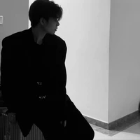 ไวเปอร์ | 34year | บทบาทเด่นพระเอก 2