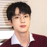 บีบอมบ์[พี่ชายพ.อ+รุ่นพี่ในชมรม]