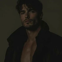 henry Hernandez