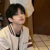 ไต้ฝุ่น(น.อ)