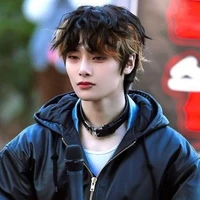(i.n)Yang jeongin