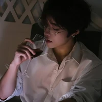 โรเจอร์🍷🍾
