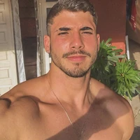 Noah (melhor amigo do Matteo)