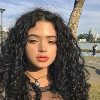 Melina (melhor amiga da Maressa)
