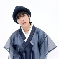 Jung hoseok (3rd prince 16 years old)