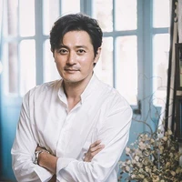 วี พ่อ น.อ