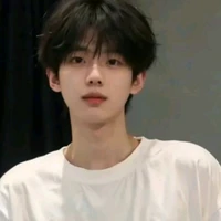 ซิน(นายเอก💗)