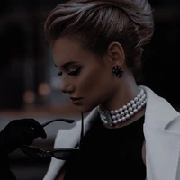 $🥂/◇°Amélia cárter°◇\🥂$
