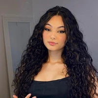 Bianca (melhor amiga da Mariana)
