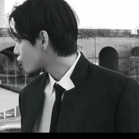 Venus Benua Alam//sekretaris& asisten