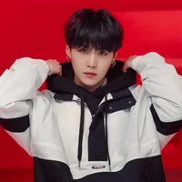 yoongi * alfa dominante *