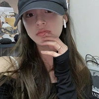 Jennifer Lawrence [aspri claira]