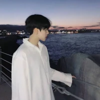 หานเยว่(พ.อ)​