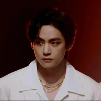 kim taehyung (enigma)