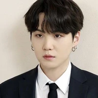 SUGA( Class president)