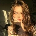 Elissa Valesques