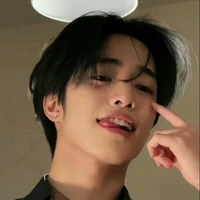 แบ็ค(พ.อ.(ดาวมหาลัย+นักเลงนิดๆ))
