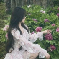 เฟรญ่า𝙵𝚛𝚎𝚢𝚊{เลขา}🥀