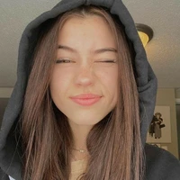 Lisa  Walker