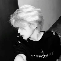 ลูก้า//พ.พ.อ+ช​อบน.อ