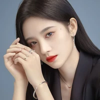 OLIVIA(โอลิเวีย)