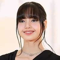 Yang Lisa ( Mommy)